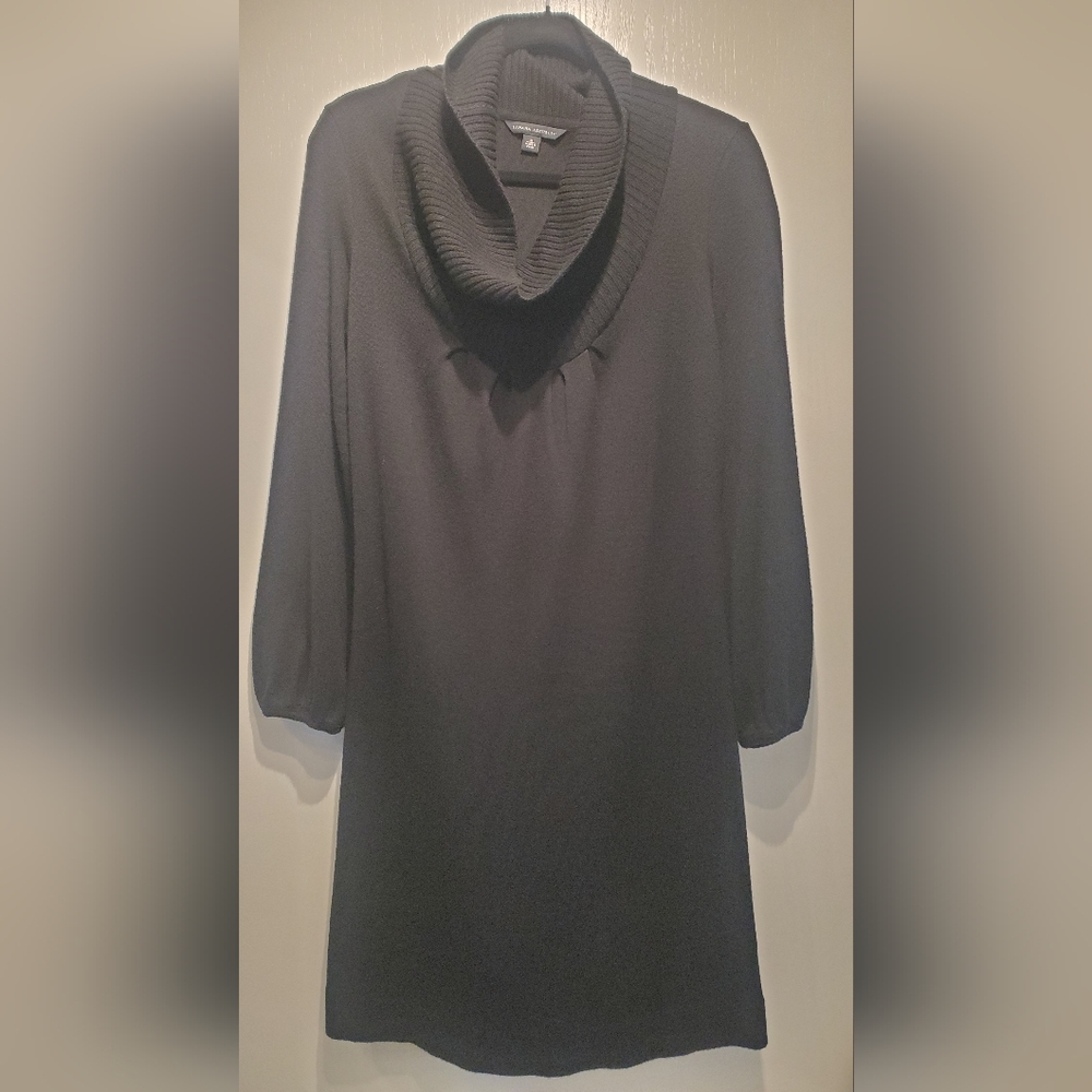 Banana Republic Black Long Sleeve Sweater Midi Dress Size Medium 55% Wool.